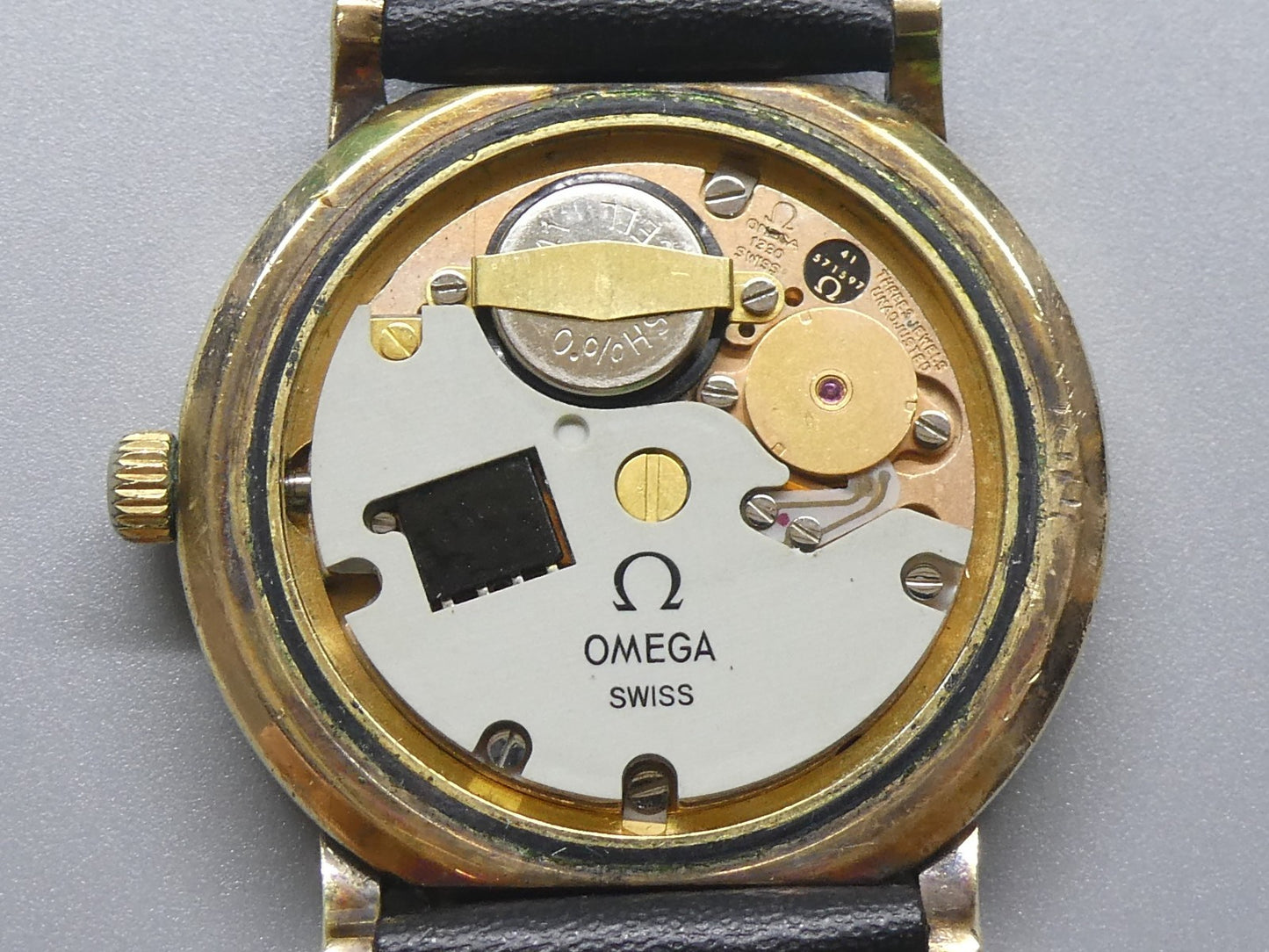 Vintage 1979 OMEGA Constellation Cal1230 Ref191.032 Qz Gold 33mm Mens Watch