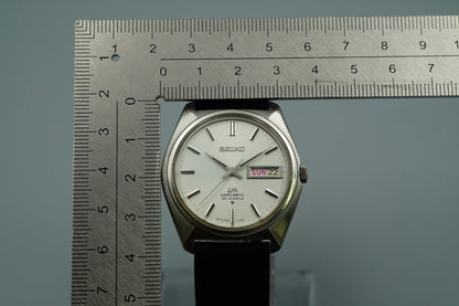 N MINT Vintage SEIKO LORD MATIC 5606-7000 Automatic Silver Round 35mm Mens Watch