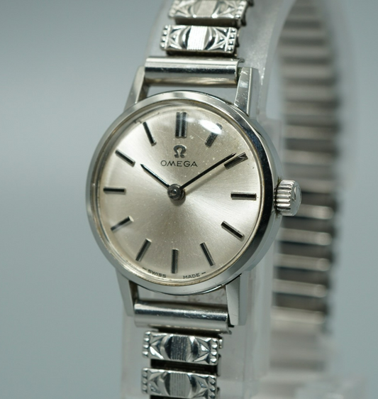 Vintage 1966 OMEGA De Ville Cal.620 Hand Winding Silver Dial 20mm Women Watch
