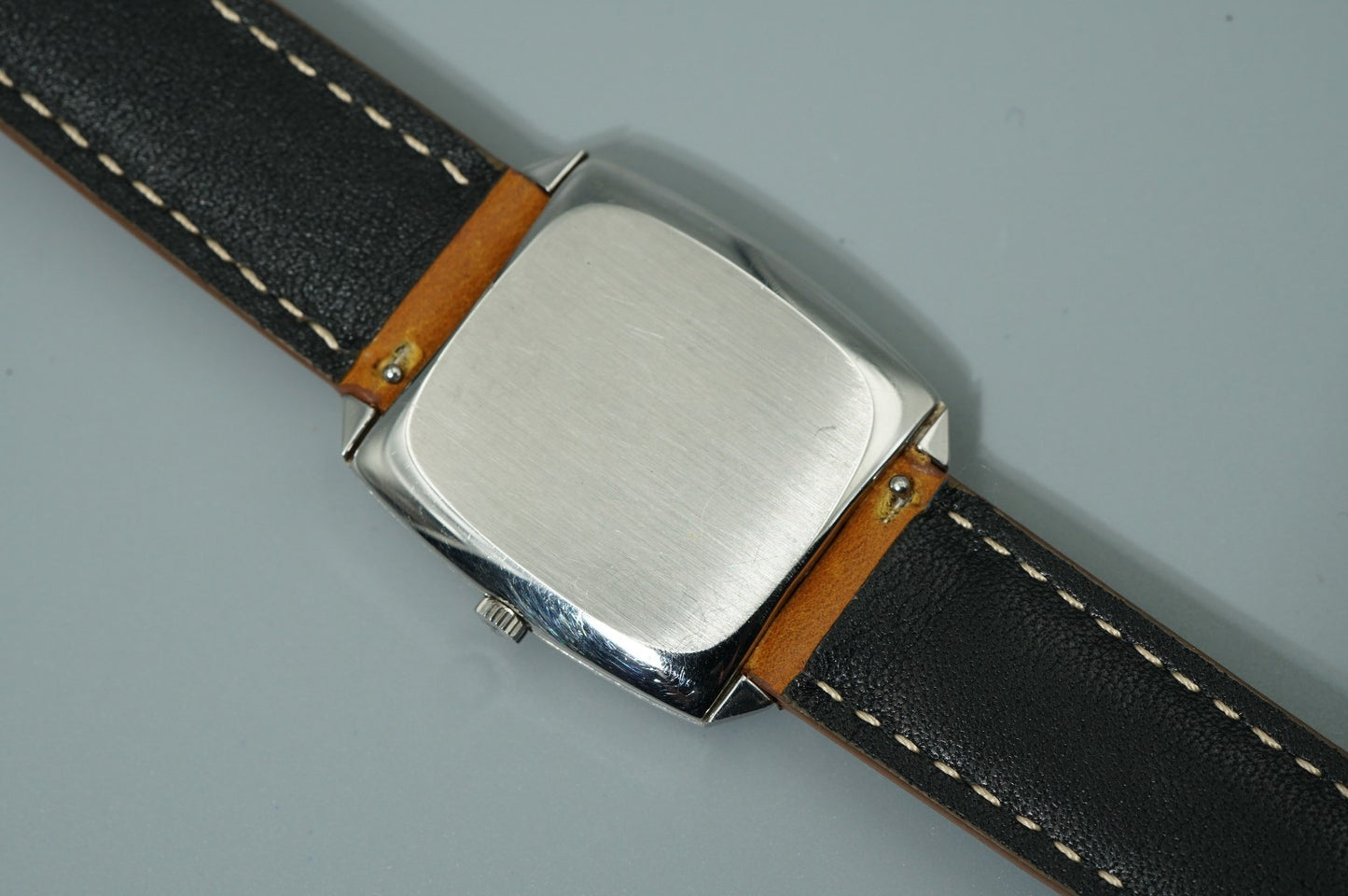N MINT Vintage 1970 OMEGA De Ville Cal.1002 Hand Wind White 32mm Mens Watch