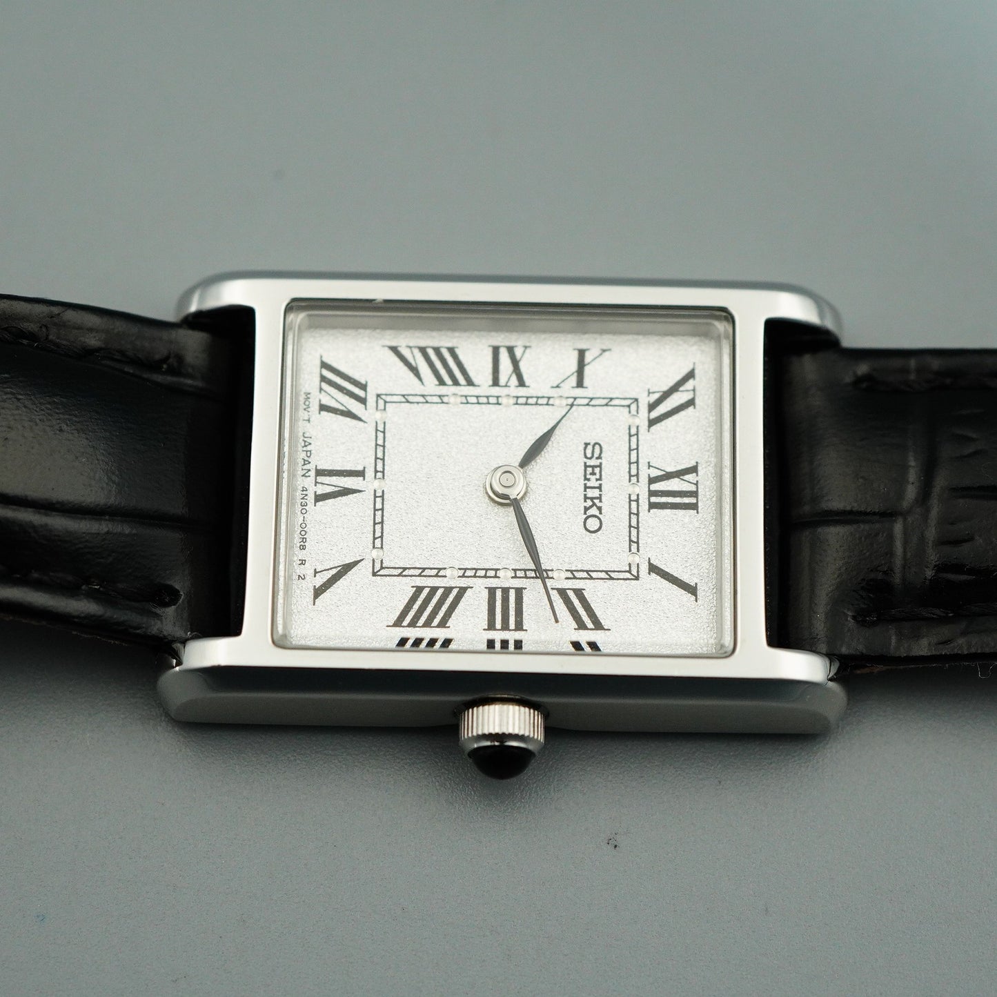 *MINT* Box & Paper SEIKO 4N30-00H0 Quartz Silver Dial Square 19mm Women Watch