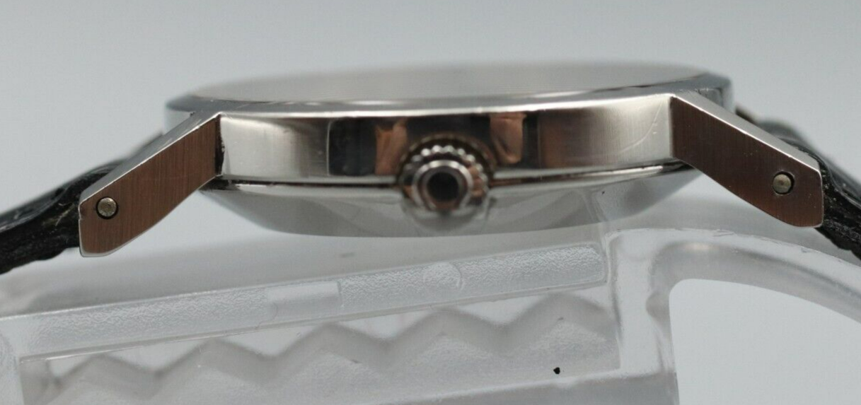 *NEAR MINT* Vintage OMEGA De Ville Hand Winding Silver Dial Round Mens Watch