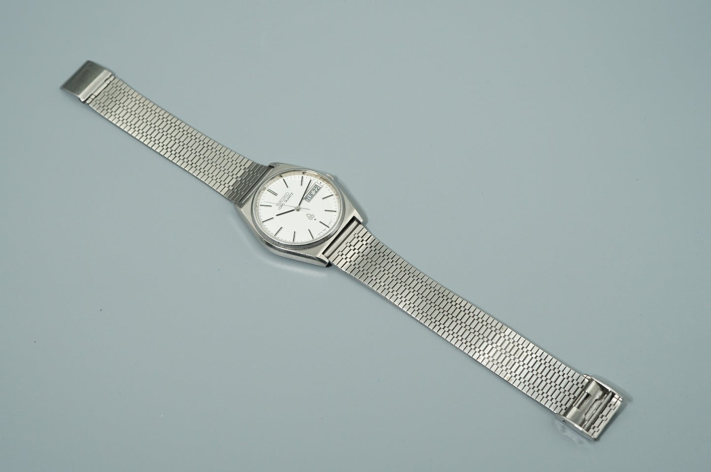 *NEAR MINT* Vintage 1980s SEIKO Lord 7853-7000 Qz White Round 34mm Mens Watch