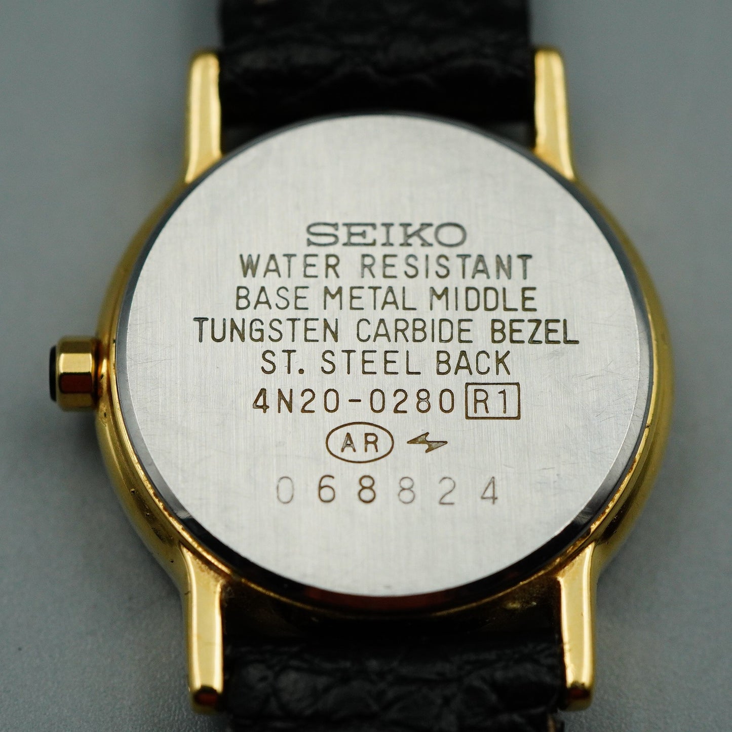 *NEAR MINT* Vintage SEIKO Exceline 4N20-0280 Qz White Round 22mm Women Watch