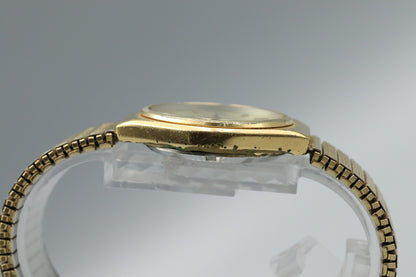 *Exc+4* Vintage SEIKO LOAD Quartz 8242-6000 Silver Dial Round Date Mens Watch