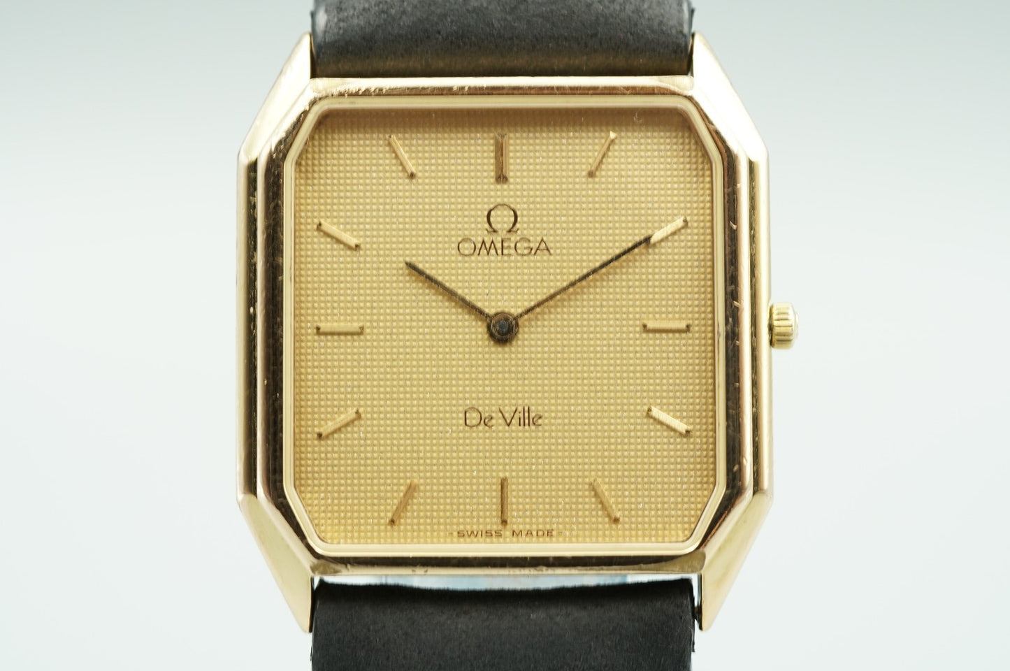*NEAR MINT* Vintage 1986 OMEGA De Ville Cal.1377 Qz Gold Square 28mm Mens Watch
