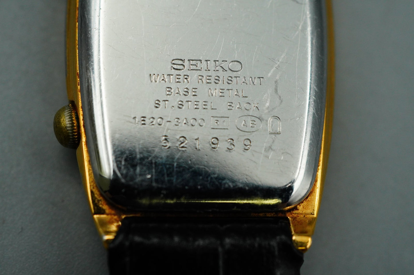 *Exc+5* Vintage SEIKO 1E20-3A00 Quartz White Dial Rectangle 21mm Women Watch