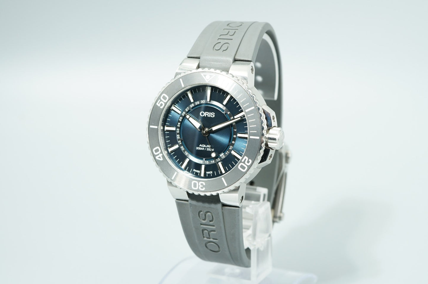 *MINT* ORIS Aquis Source of Life Limited Edition Automatic Navy 44mm Mens Watch