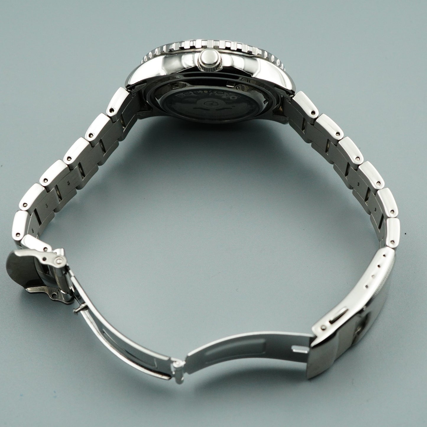 *MINT* Vintage SEIKO 5SPORTS 7S36-04N0 AT Black Dial Round 42mm Mens Watch