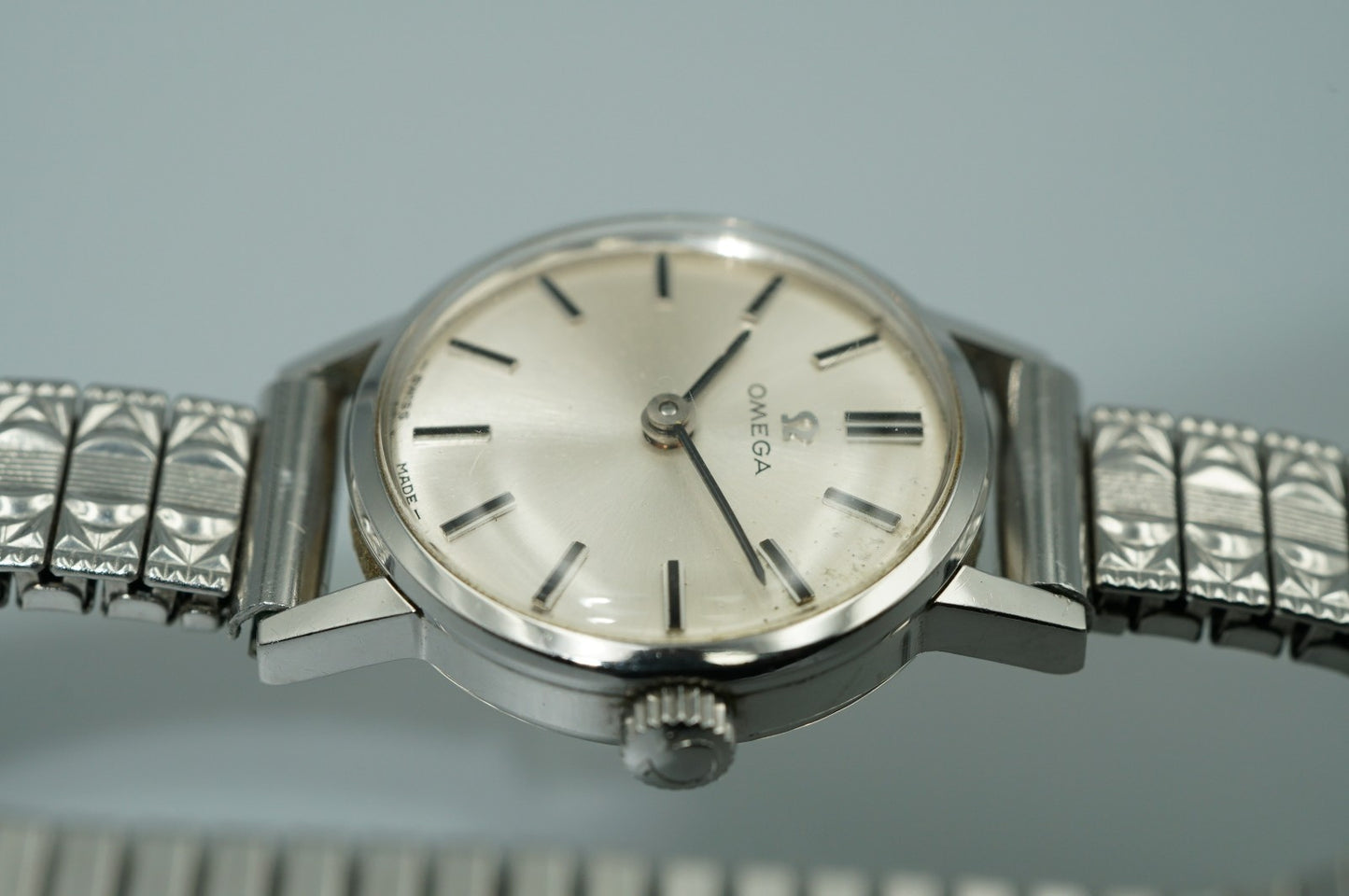 Vintage 1966 OMEGA De Ville Cal.620 Hand Winding Silver Dial 20mm Women Watch