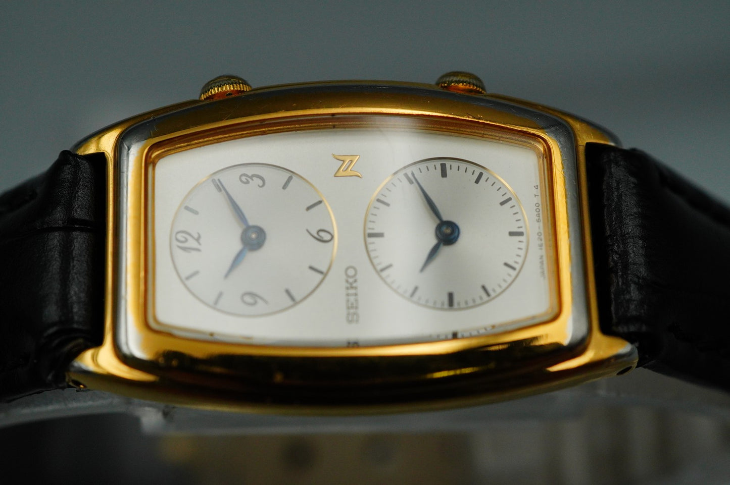 *Exc+5* Vintage SEIKO 1E20-3A00 Quartz White Dial Rectangle 21mm Women Watch