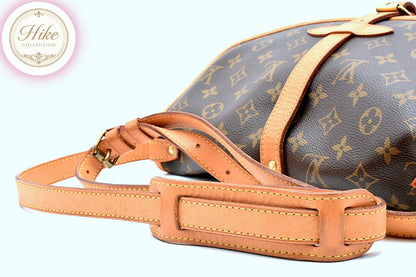 Louis Vuitton Saumur 30 Monogram Shoulder Bag M42256 Authentic Condition *AB*