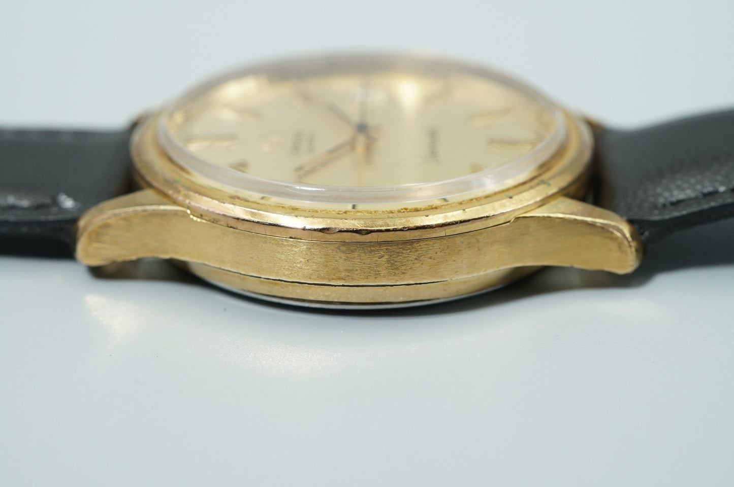 *Exc+5* Vintage 1977 OMEGA Seamaster Cal.1342 Qz Gold Dial Round 35mm Mens Watch