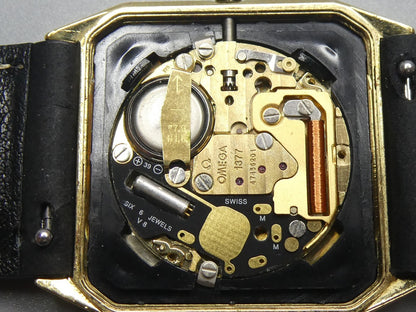 *NEAR MINT* Vintage 1986 OMEGA De Ville Cal.1377 Qz Gold Square 28mm Mens Watch