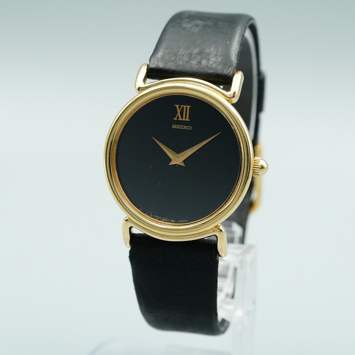 *Exc+5* Vintage SEIKO 2220-0530 Quartz Black Dial Round 31mm Mens Watch