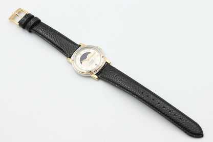 OH *NEAR MINT* Vintage SEIKO AVENUE RESISTANT 6F34-6040 White Dial Mens Watch
