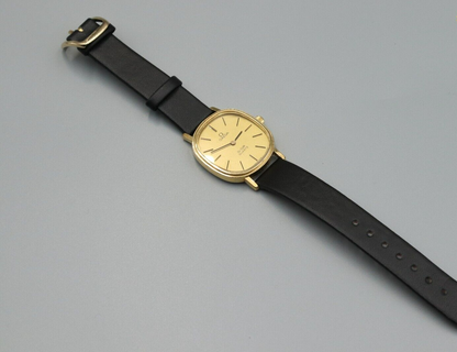 *Exc+5* Vintage OMEGA De Ville Cal.1330 Ref.191.0046 Quartz Gold Dial Mens Watch