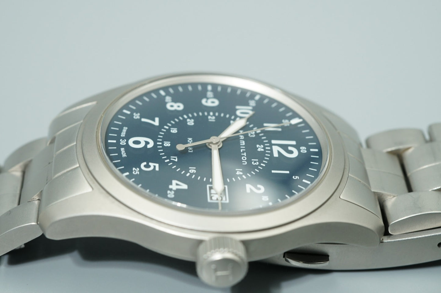 *N MINT* HAMILTON Khaki H682010 Quartz Navy Dial Blue 38mm Date Mens Watch
