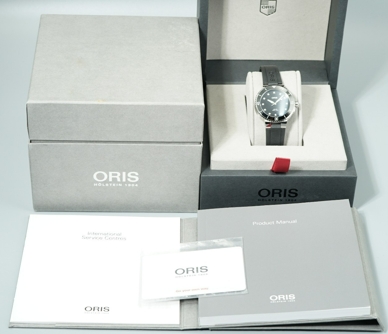 ORIS Aquis Date Diamonds 01 733 7731 4194 Automatic Black 37mm Women Watch