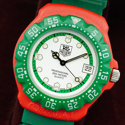 N MINT Vintage 1990s TAG Heuer Formula 1 384.513/1 Quartz White 35mm Mens Watch