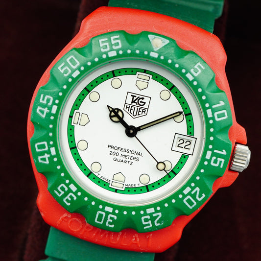 N MINT Vintage 1990s TAG Heuer Formula 1 384.513/1 Quartz White 35mm Mens Watch