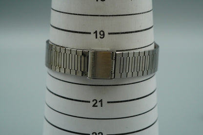 *NEAR MINT* Vintage SEIKO GRAND Quartz 4842-8041 Silver 36mm Mens Watch