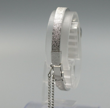 *MINT* Vintage OMEGA Geneve Cal.485 Hand Winding Silver Dial Women Watch