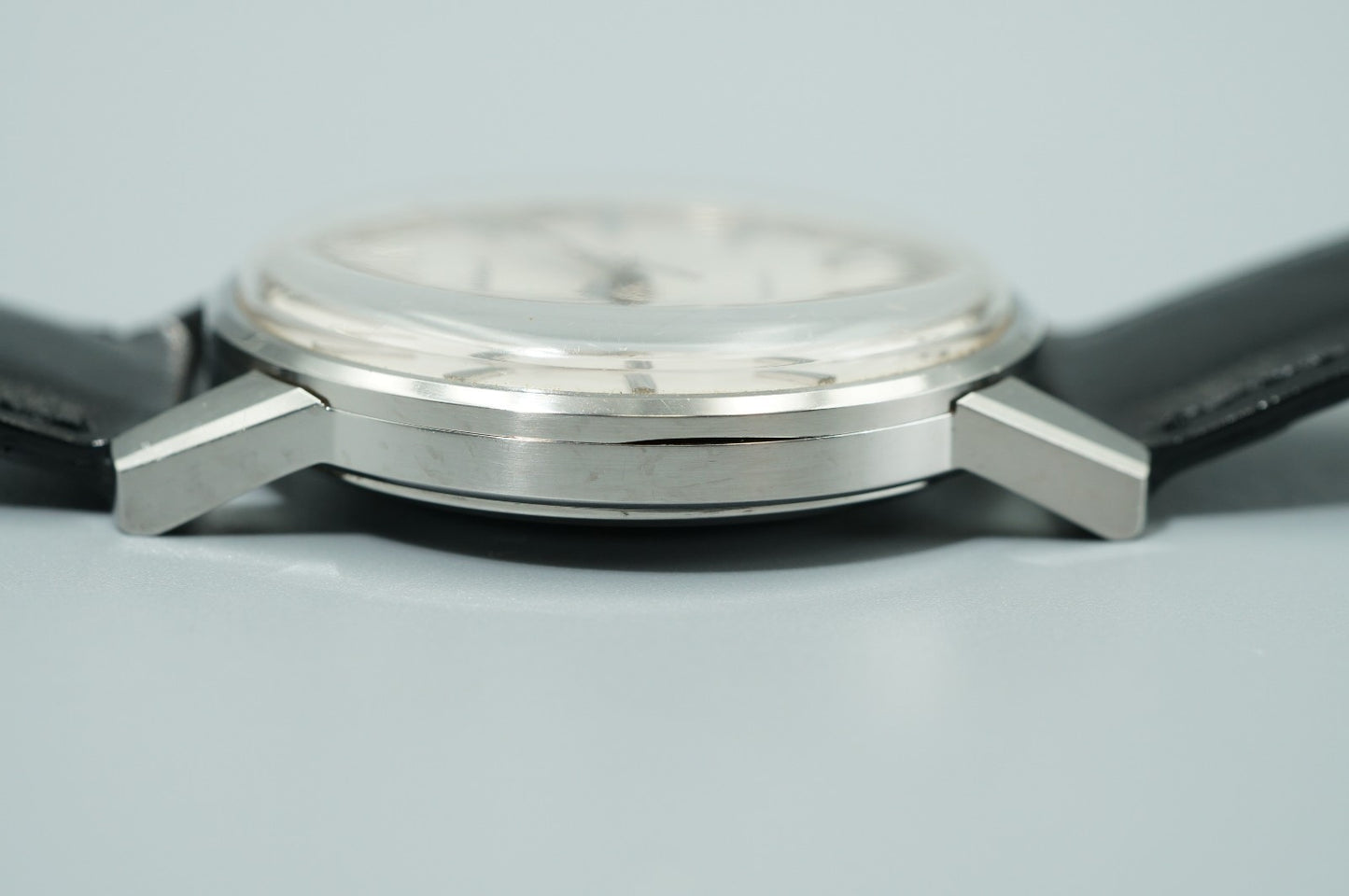 Vintage 1964 SEIKO Lord Marvel 5740-1990 Hand Wind Silver Round 36mm Mens Watch