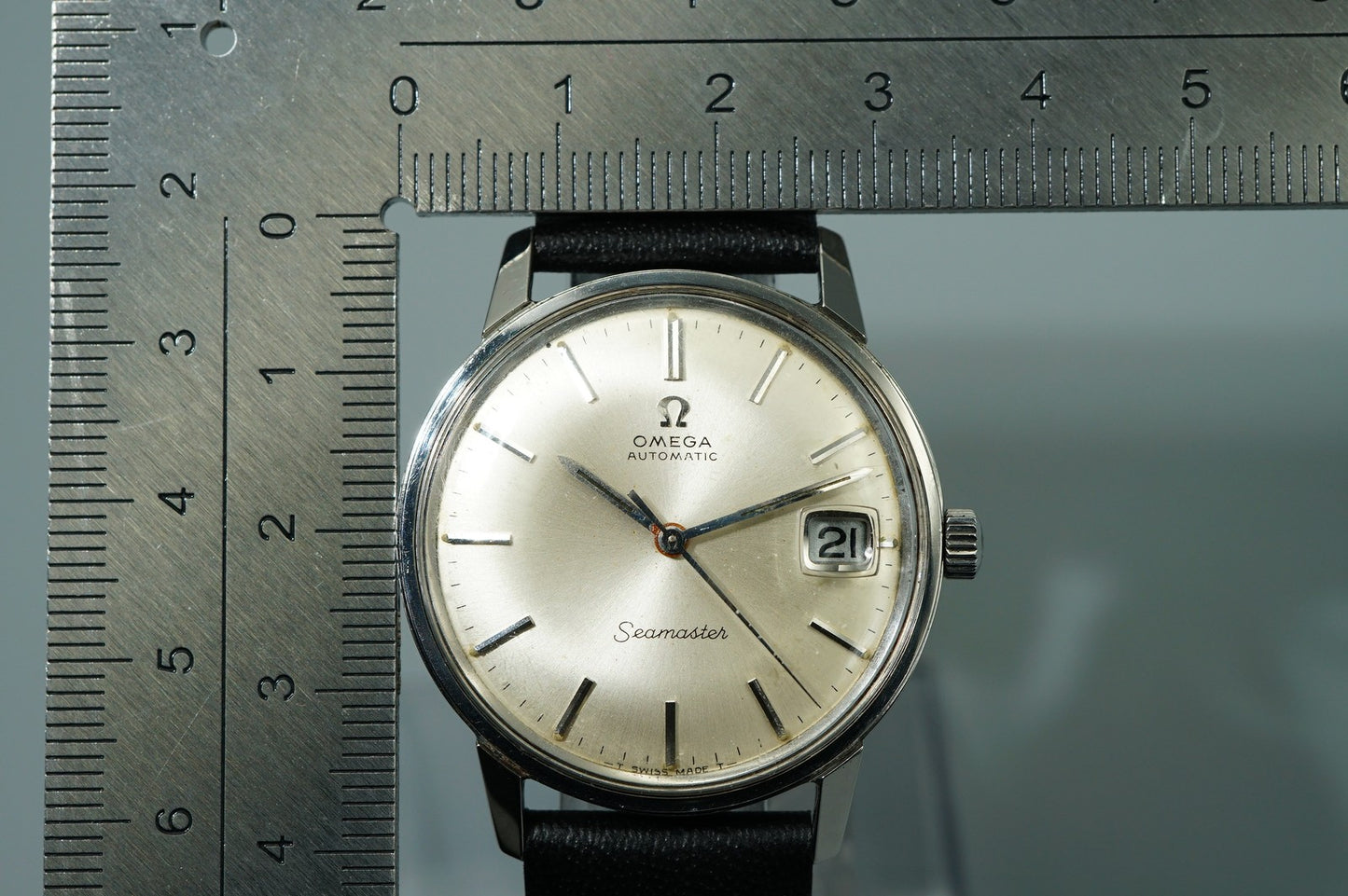 MINT Vintage 1968 OMEGA Seamaster Cal.565 Automatic Silver Dial 34mm Mens Watch