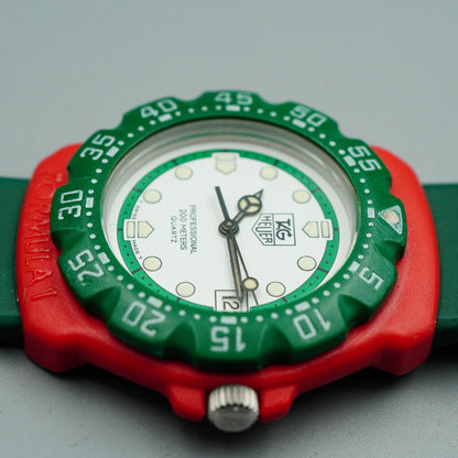 N MINT Vintage 1990s TAG Heuer Formula 1 384.513/1 Quartz White 35mm Mens Watch