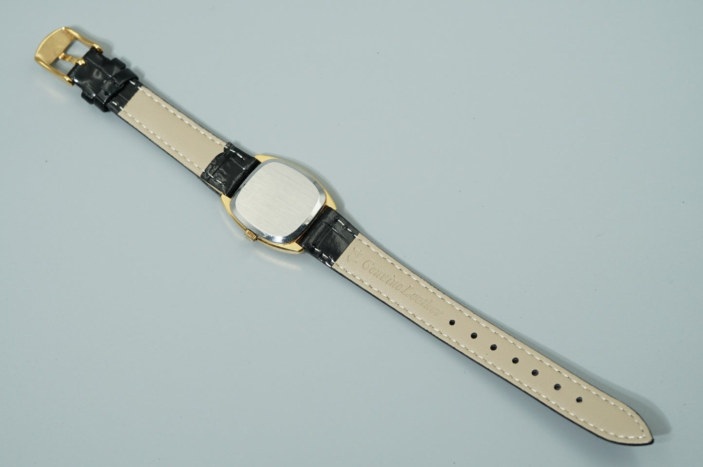 *NEAR MINT* Vintage 1979 OMEGA De Ville Cal.625 Hand Wind Gold 25mm Women Watch