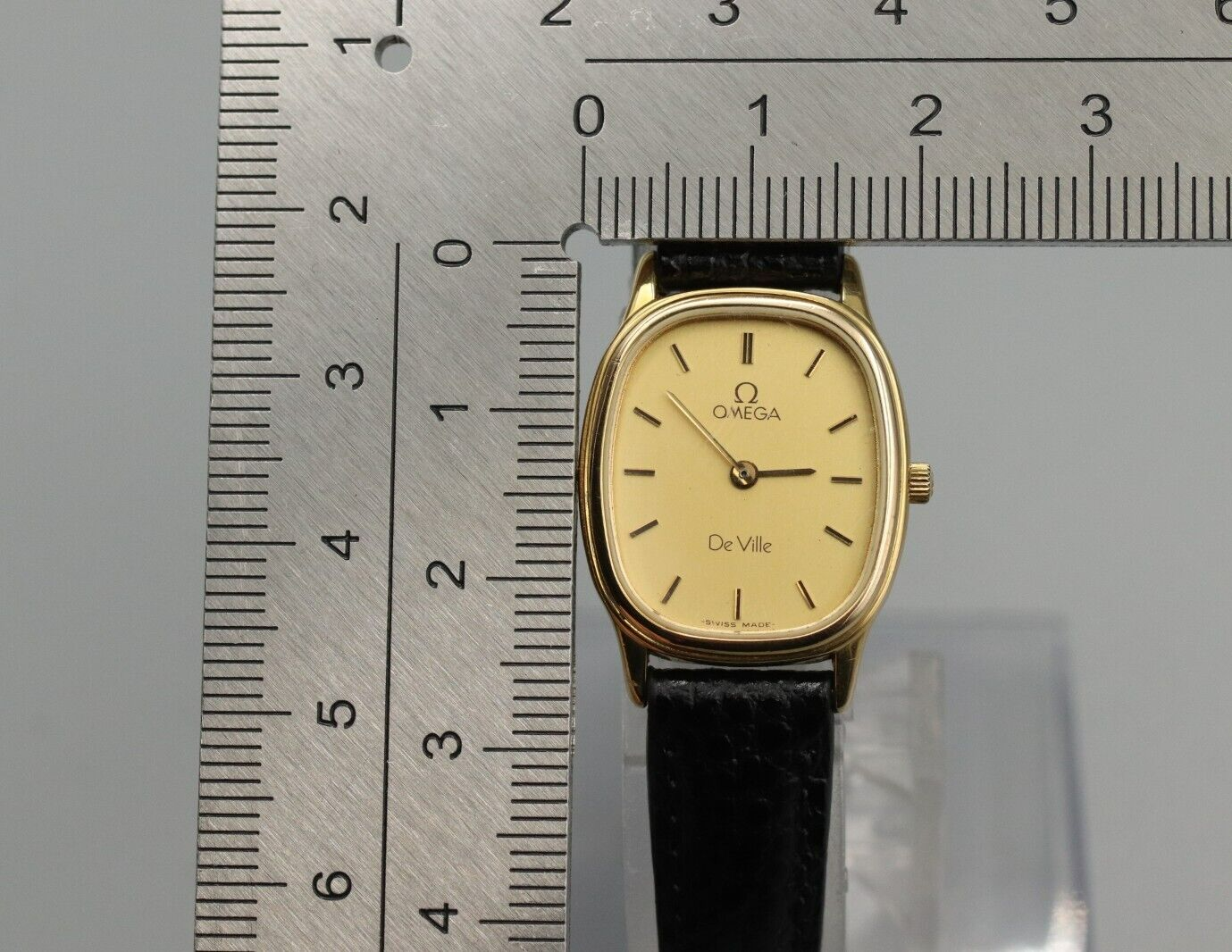 *Exc+5* Vintage OMEGA De Ville Cal.1450 Quartz Gold Dial Rectangle Women Watch