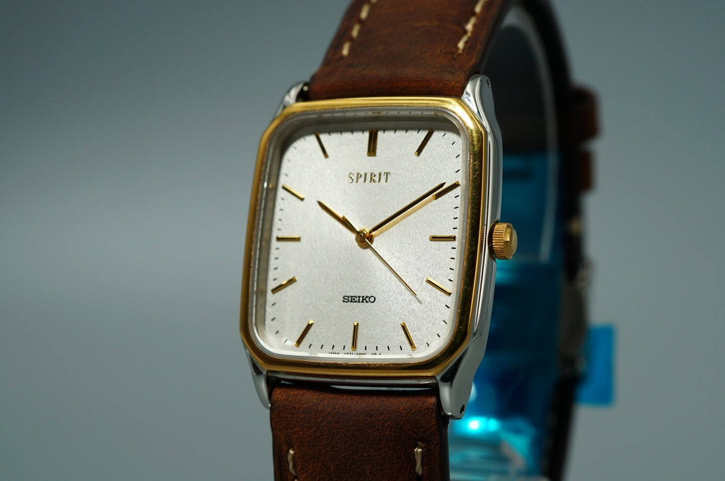 N MINT Vintage 1994 SEIKO SPIRIT 5E31-5B50 Qz White Rectangle 27mm Women Watch