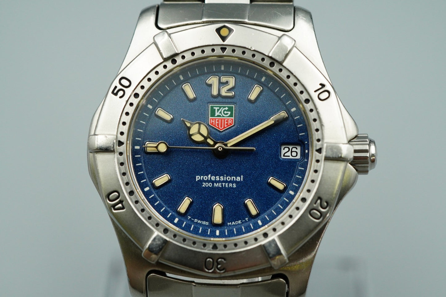 N MINT Vintage 1990s TAG HEUER Professional WK1213 Qz Blue Round 34mm Mens Watch