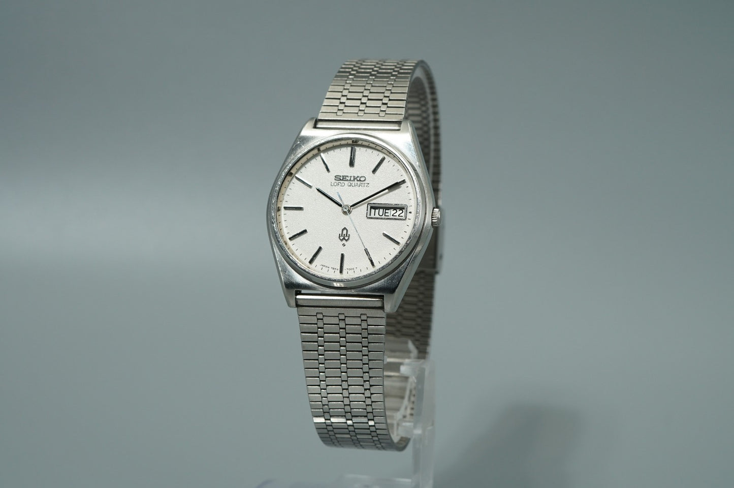 *NEAR MINT* Vintage 1980s SEIKO Lord 7853-7000 Qz White Round 34mm Mens Watch