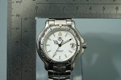 N MINT Vintage 1990s TAG HEUER Professional  WH1211 Qz White 34mm Mens Watch