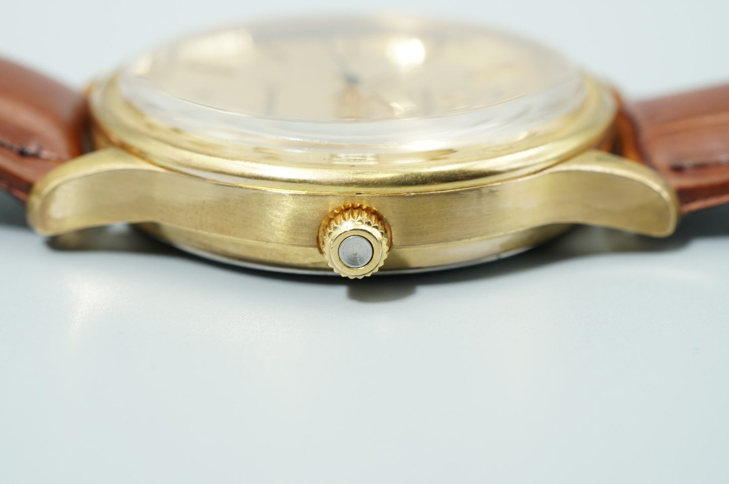 *NEAR MINT* Vintage 1977 OMEGA Seamaster Cal.1342 Qz Gold Round 36mm Mens Watch