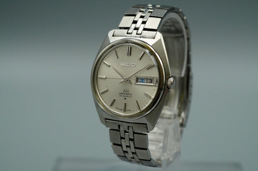 N MINT Vintage SEIKO LORD MATIC 5606-7000 Automatic Silver Round 36mm Mens Watch
