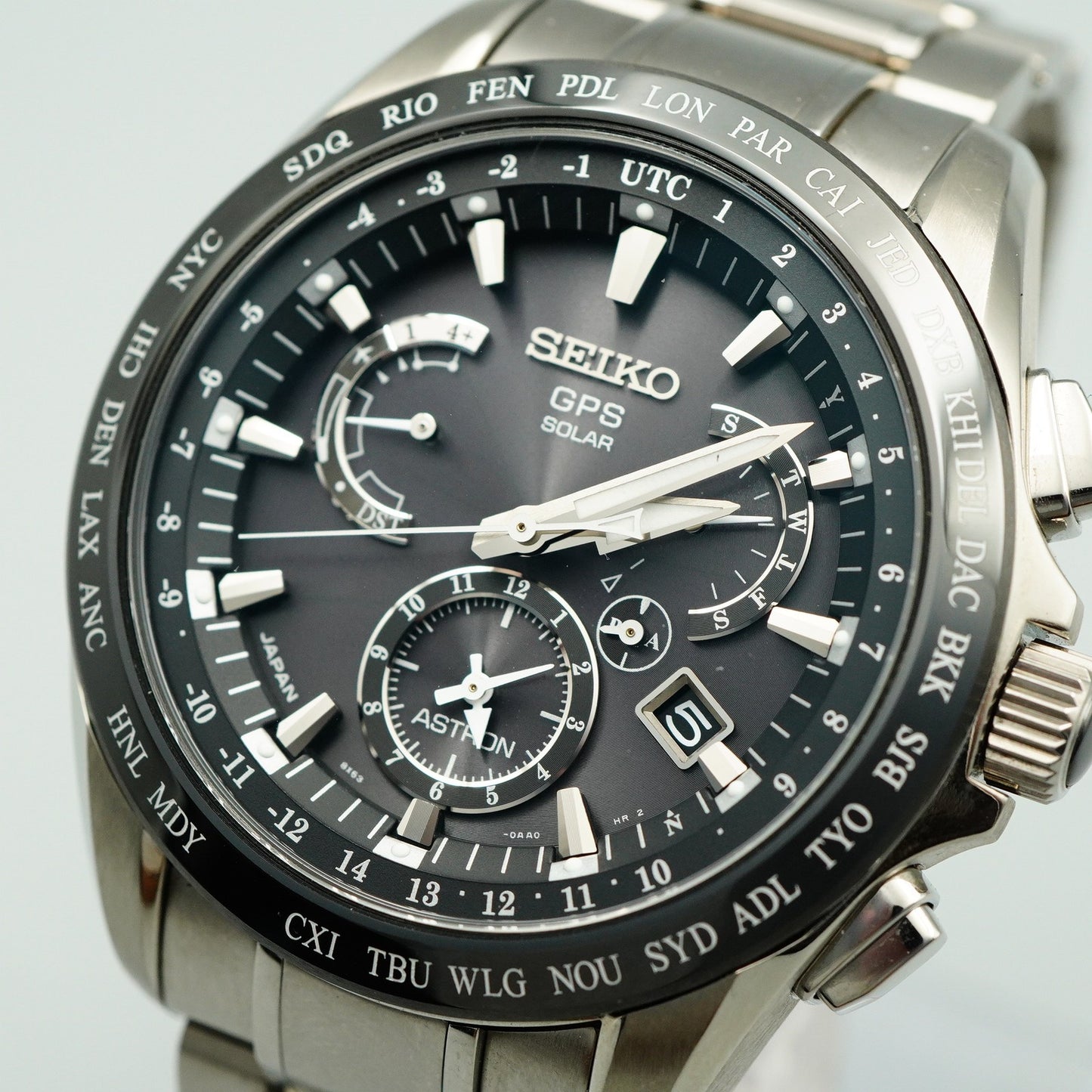 *MINT in Box* SEIKO ASTRON SBXB045 8X53-0AB0 Solar Black Round 45mm Mens Watch