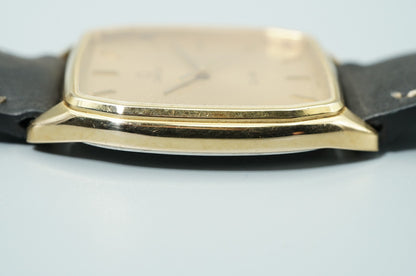 *NEAR MINT* OMEGA De Ville Cal.1417 Quartz Gold Dial Square 30mm Mens Watch