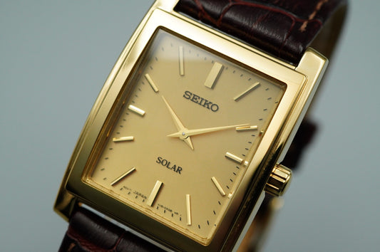 *MINT* Vintage SEIKO V115-0AC0 Solar Gold Dial Rectangle 28mm Mens Watch