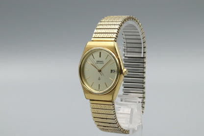 *Exc+4* Vintage SEIKO LOAD Quartz 8242-6000 Silver Dial Round Date Mens Watch
