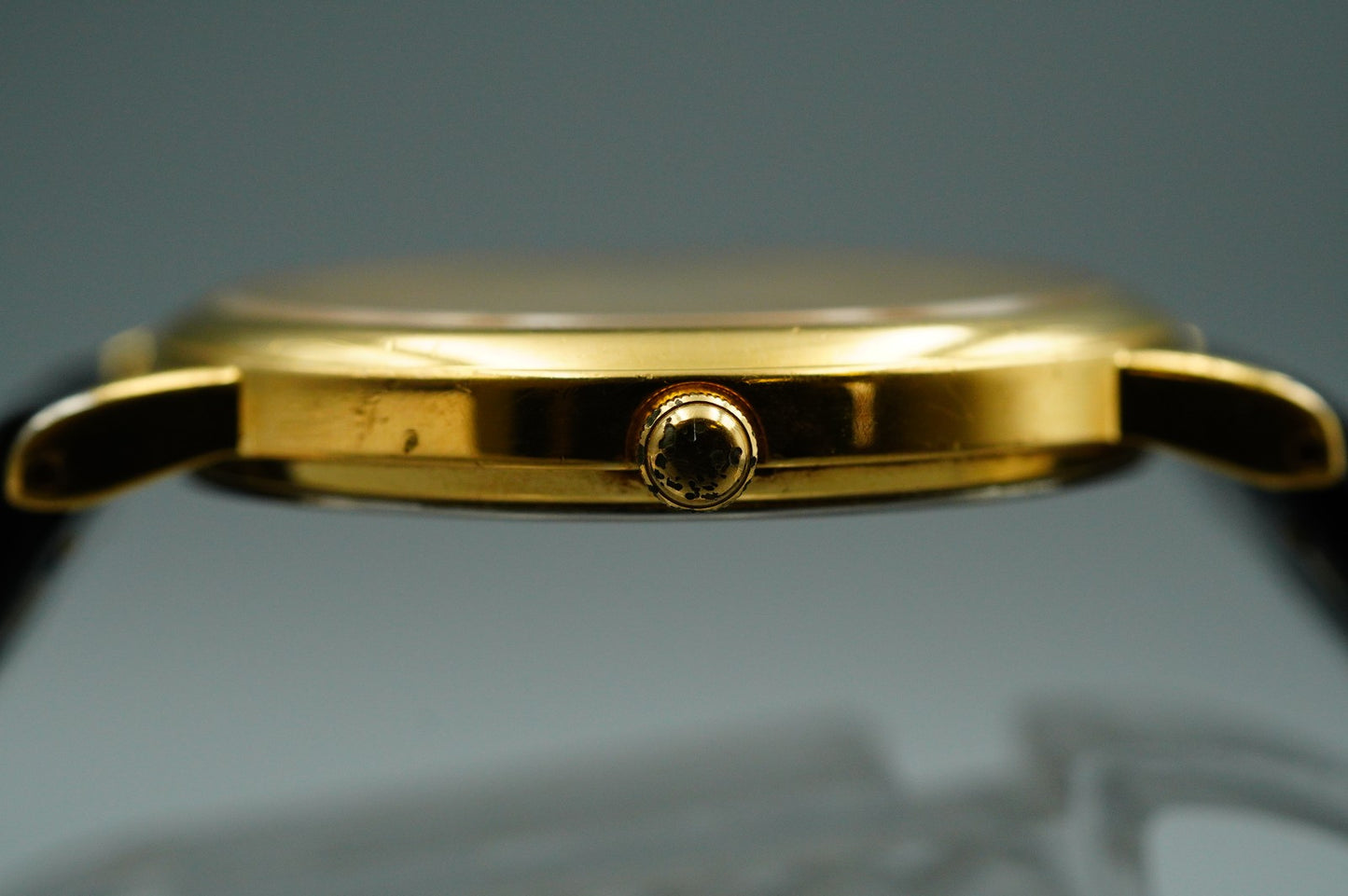 *NEAR MINT* Vintage SEIKO Credor 7N01-8A10 Quartz Gold Round 34 mm Mens Watch