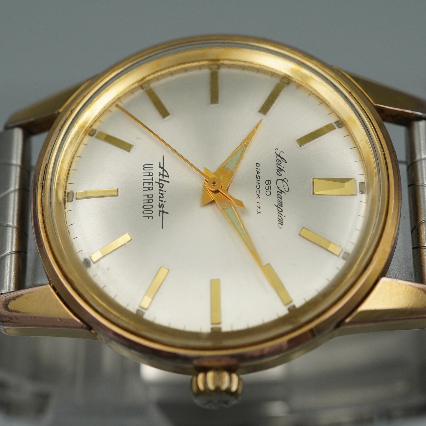 N MINT Vintage SEIKO Campion 850 Alpinist Hand Winding Silver 35mm Mens Watch