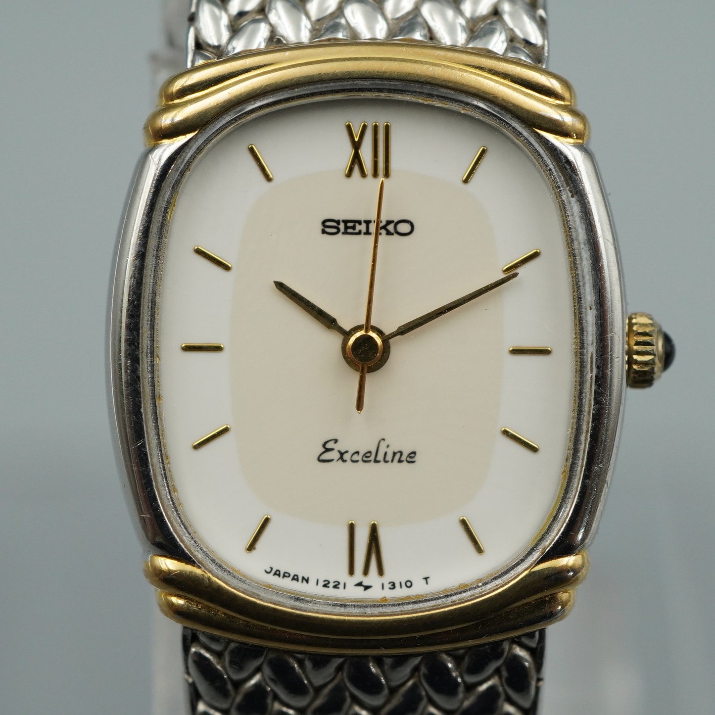 *NEAR MINT* Vintage SEIKO Exceline 1221-5890 Quartz Beige Oval 18mm Women Watch
