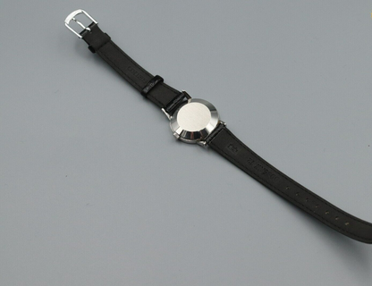 *NEAR MINT* Vintage OMEGA De Ville Hand Winding Silver Dial Round Mens Watch