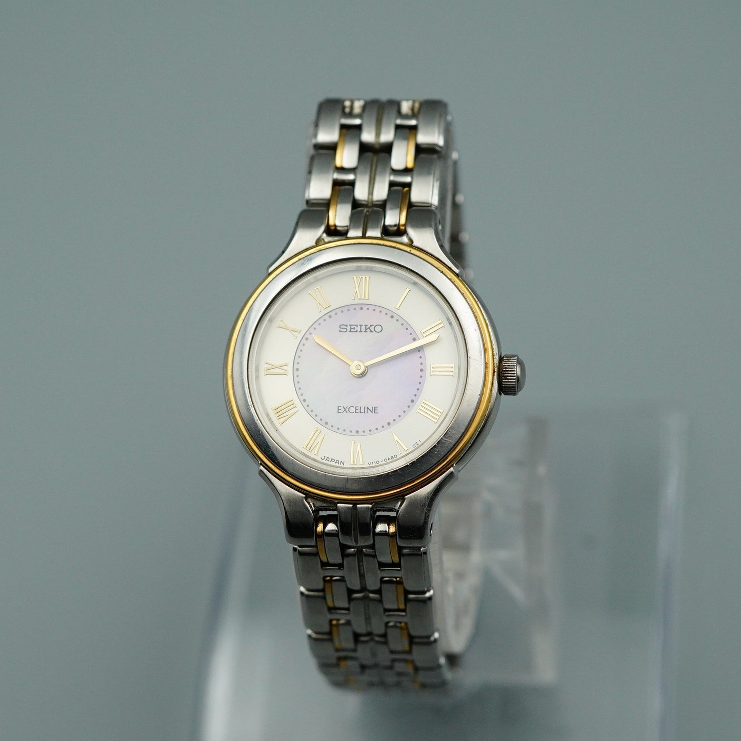 *NEAR MINT* SEIKO Exceline V110-0AA0 Quartz White Round 24mm Women,Ladies Watch