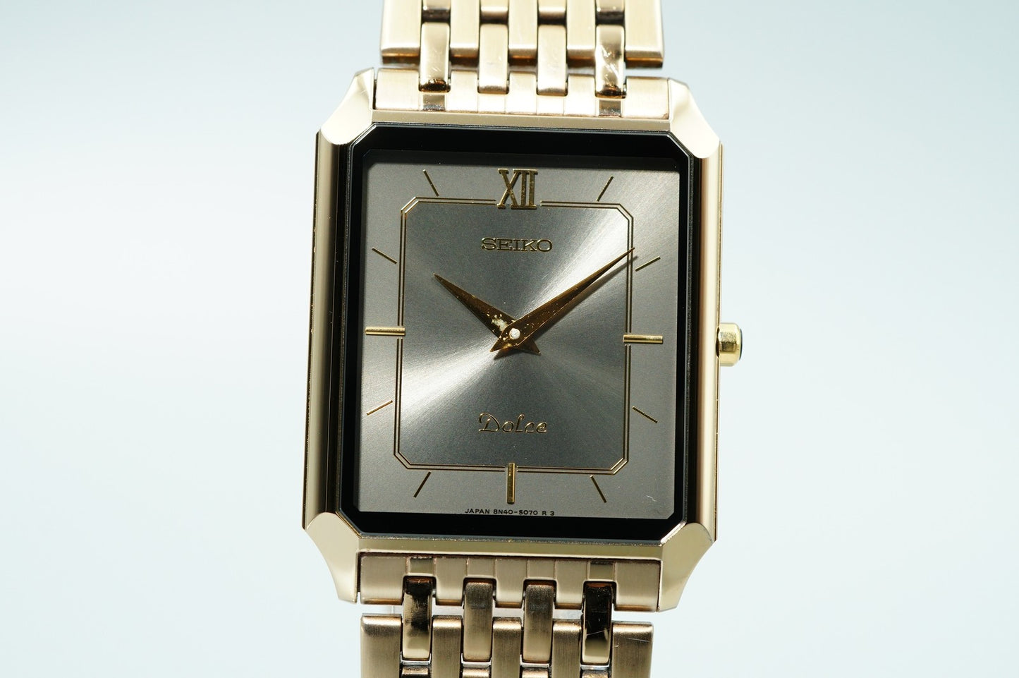 *TOP MINT* Vintage 1991 SEIKO Dolce  8N40-5050 Qz Gray Square 26mm Women Watch