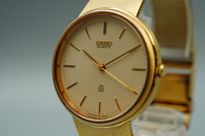 *NEAR MINT* Vintage SEIKO Dolce 9641-7000 Quartz Cream Dial 32 mm Women Watch
