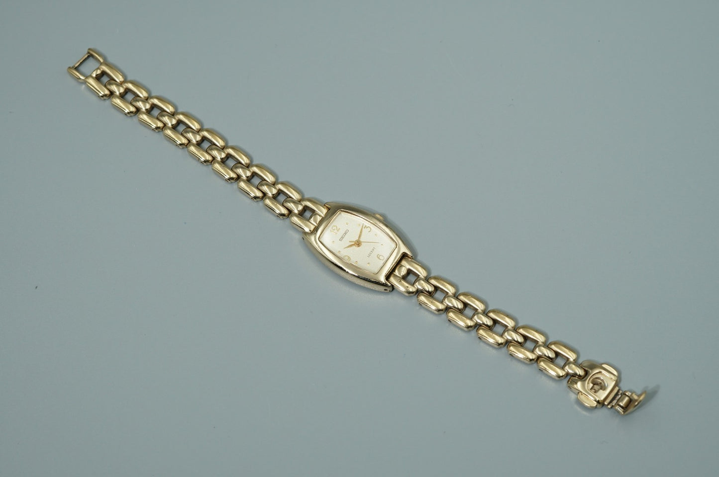 *Exc+5* Vintage 1990 SEIKO LUCENT 4N21-5280 Qz White Rectangle 18mm Women Watch